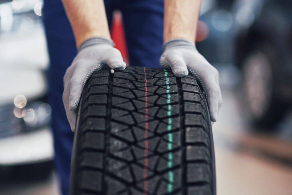 Tyre Suppliers in Qatar tyre dealers in Qatar